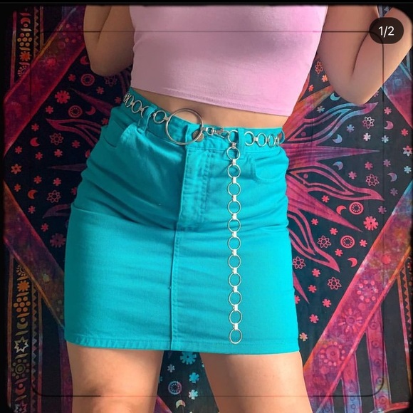 Vintage Guess Denim Mini Skirt - Picture 2 of 2